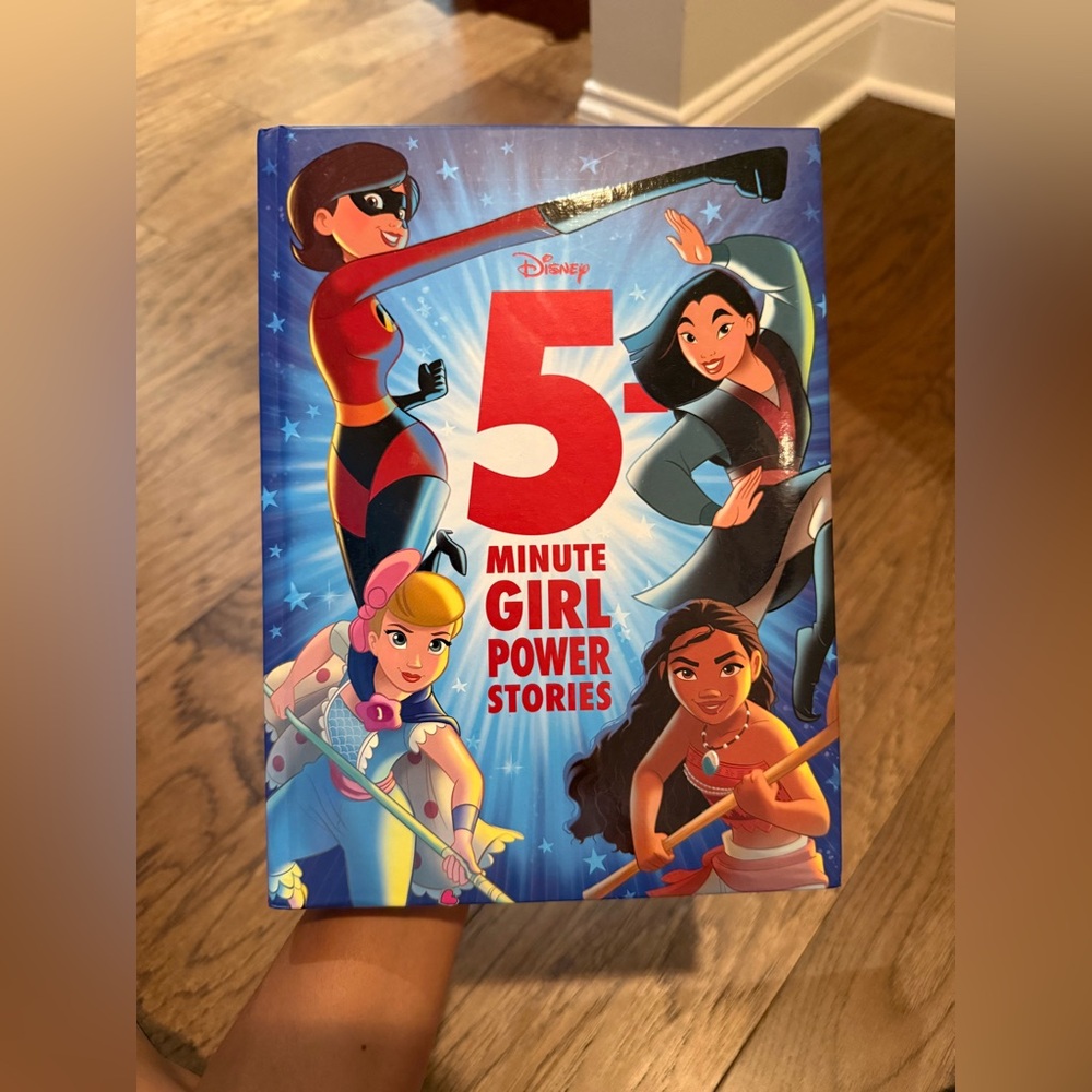 Disney 5 Minute Stories: 5 Minute Girl Power Stories